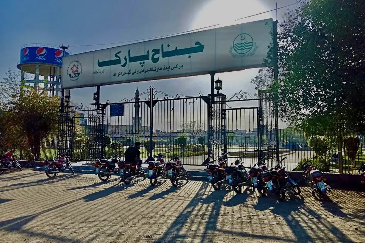 Gujranwala Heritage & Food Day Tour