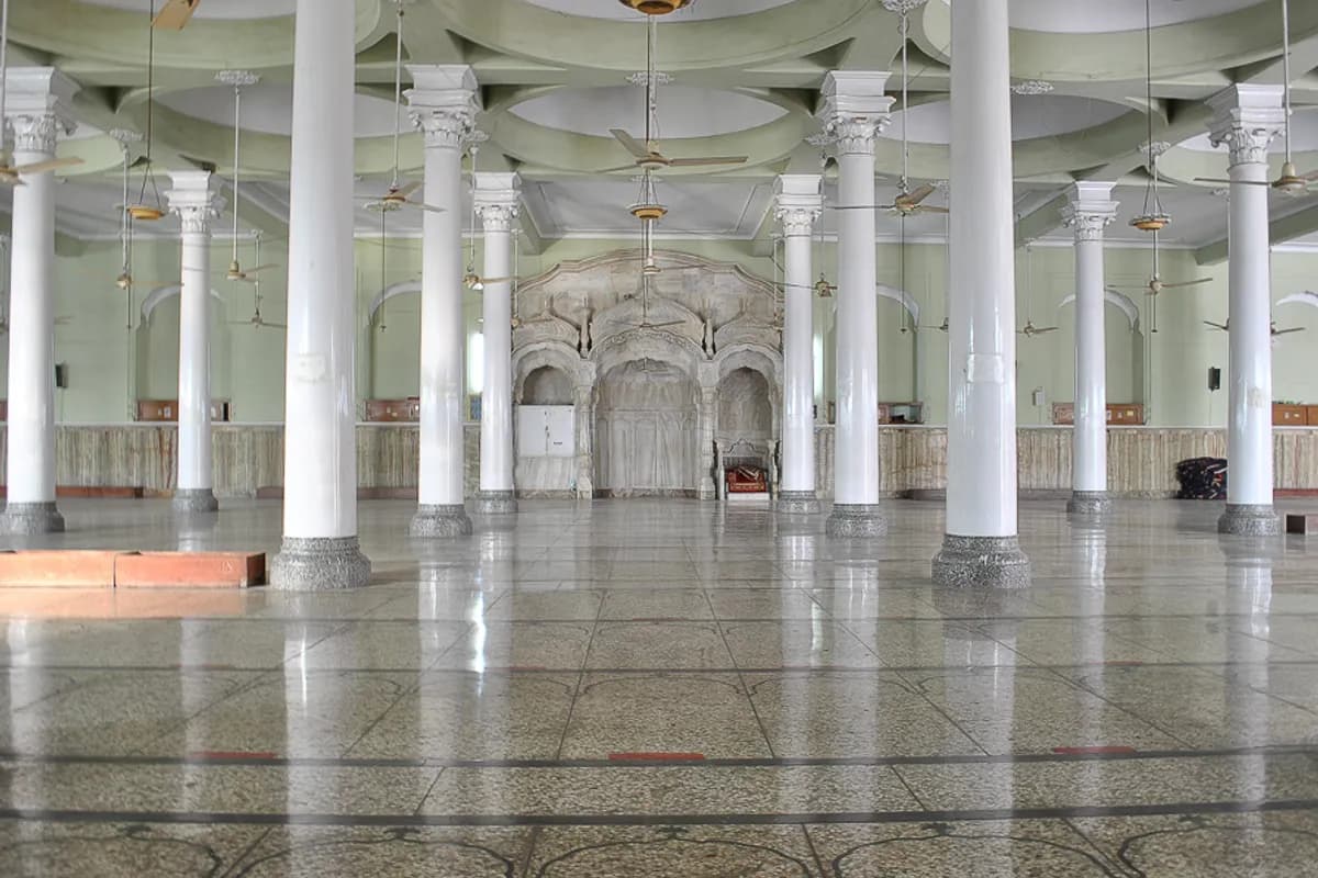 Bahawalpur Royal Heritage & Desert Safari Experience image 1