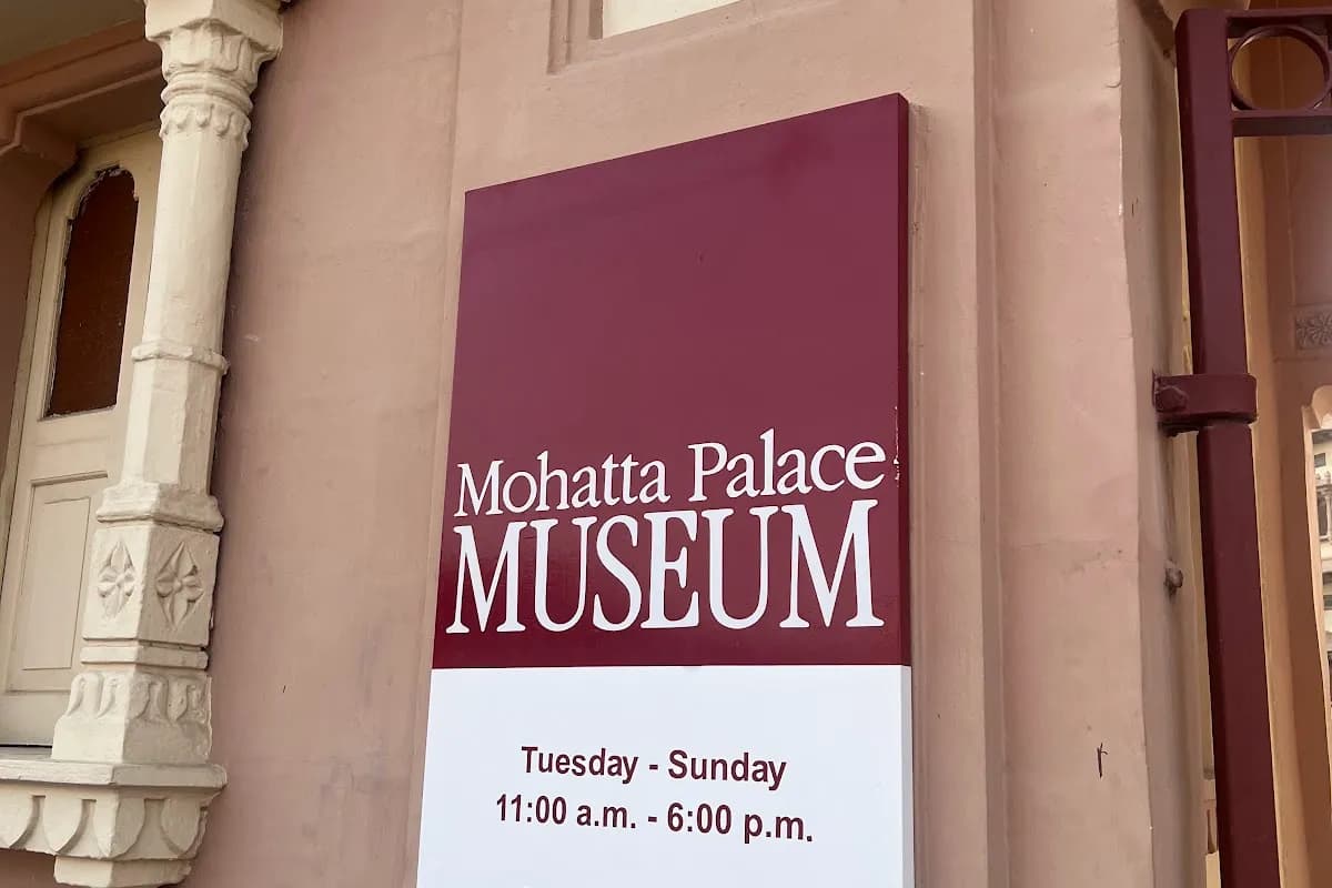 Karachi Heritage & Coastal Breeze Tour image 1