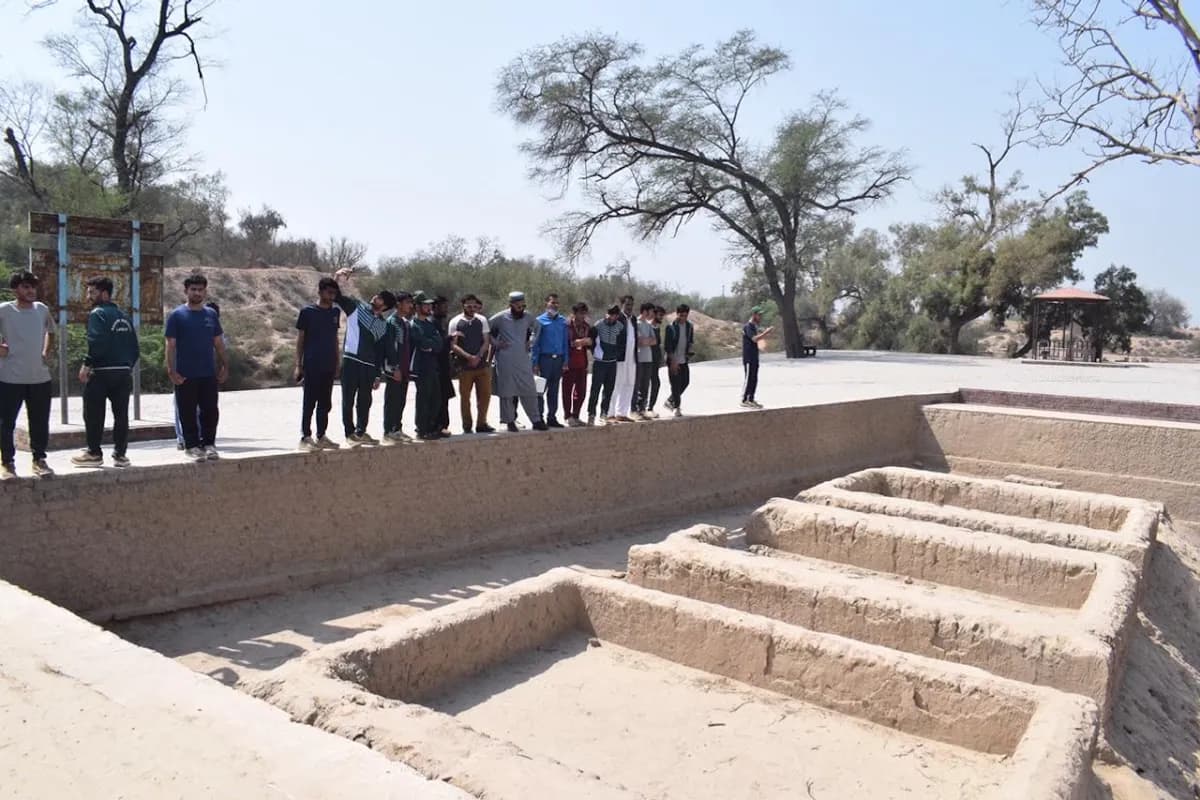 Mohenjo-daro Ancient Civilization Explorer image 1