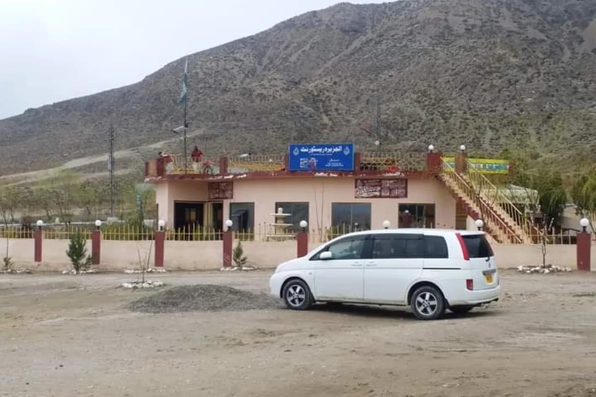 Quetta & Hanna Lake Scenic Discovery
