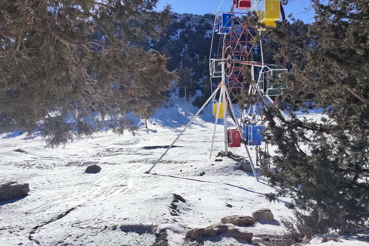 Ziarat Juniper Valley & Historic Retreat image 3