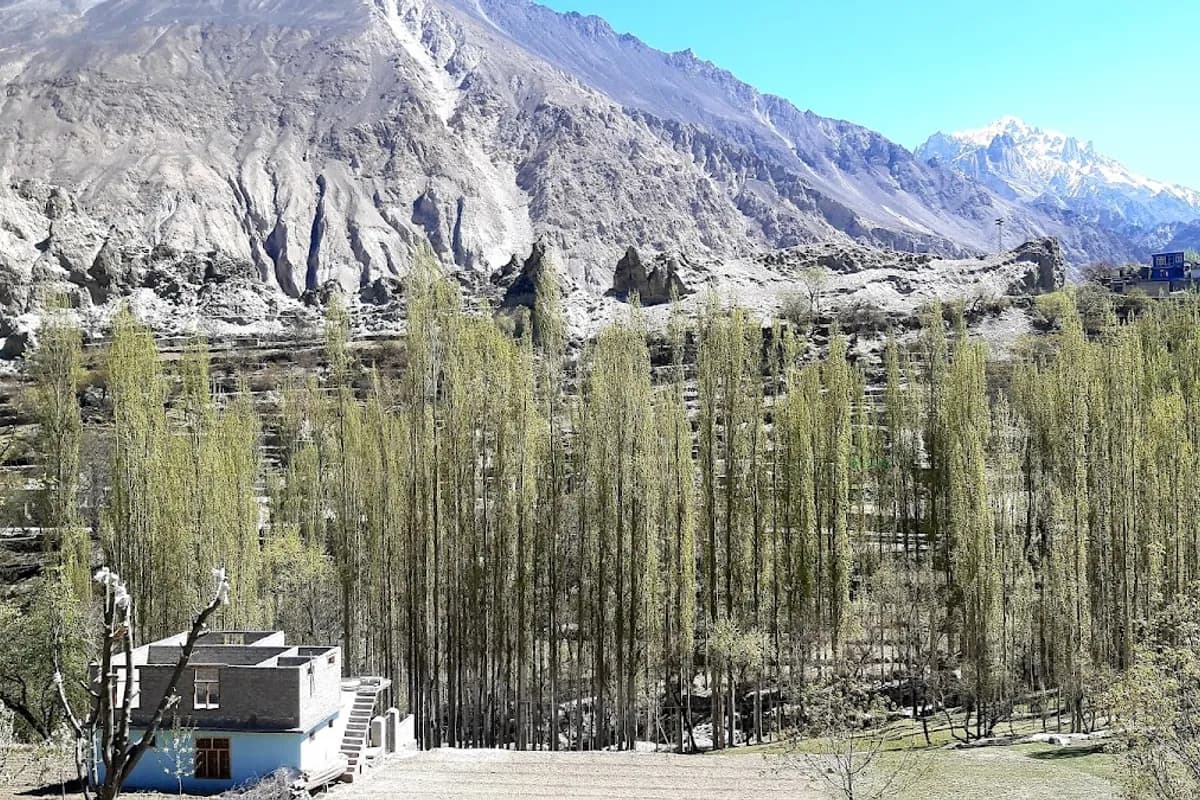 Hunza Valley Autumn Splendor Adventure image 3