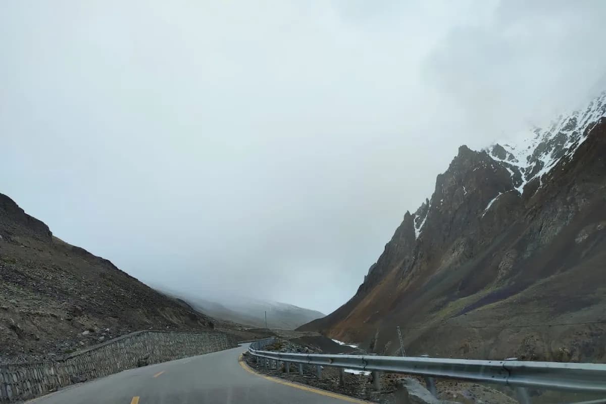 Khunjerab Pass & Border Adventure image 3