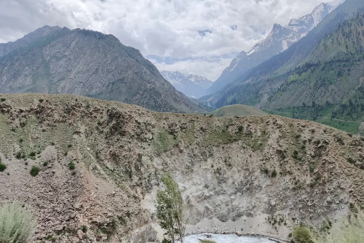 Astore Valley & Rama Meadow Escape image 1