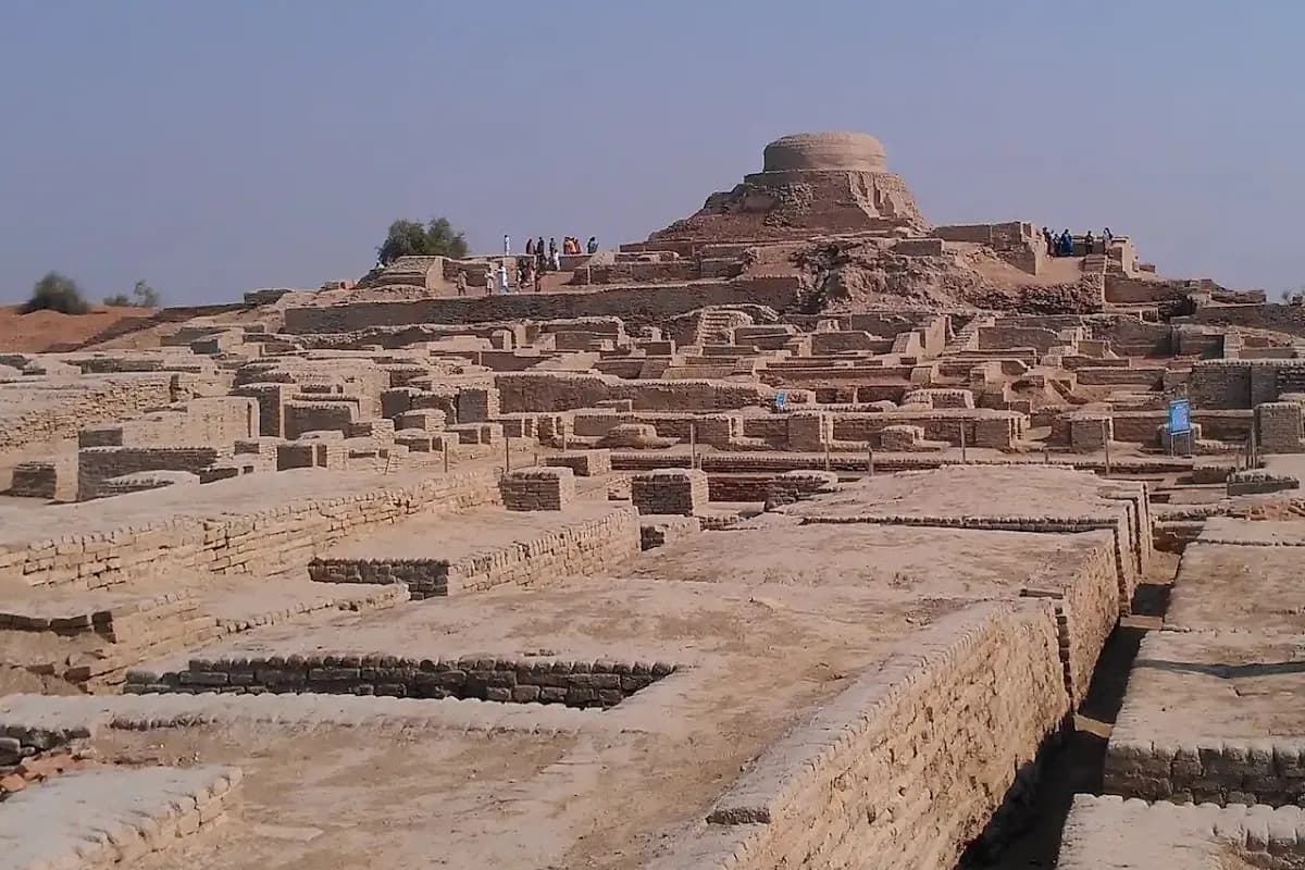 Mohenjo-Daro Heritage Explorer image 1