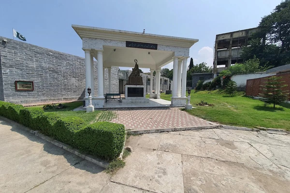 Mingora Mountain Escape 3-Day Adventure image 1