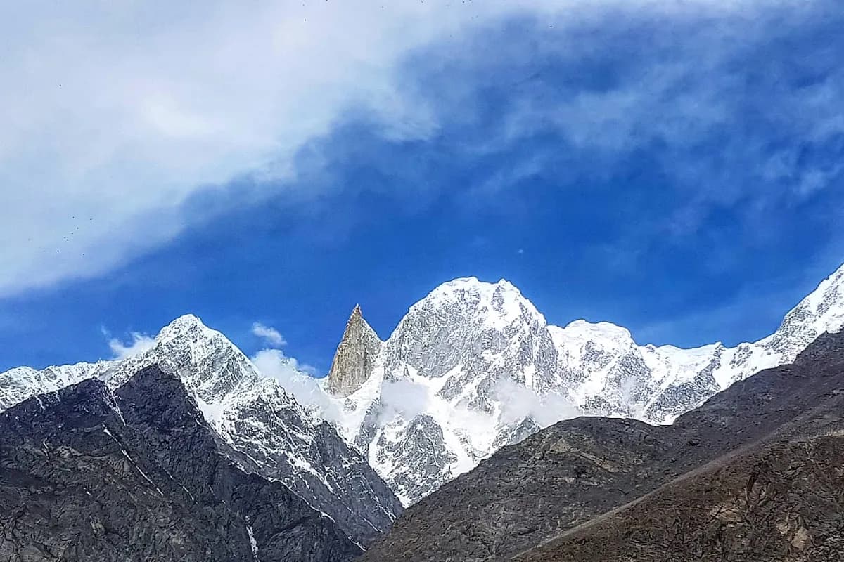 Hunza Valley 5-Day Journey image 1