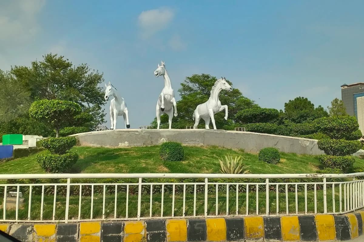 Royal Garden Hotel Rawalpindi image 2