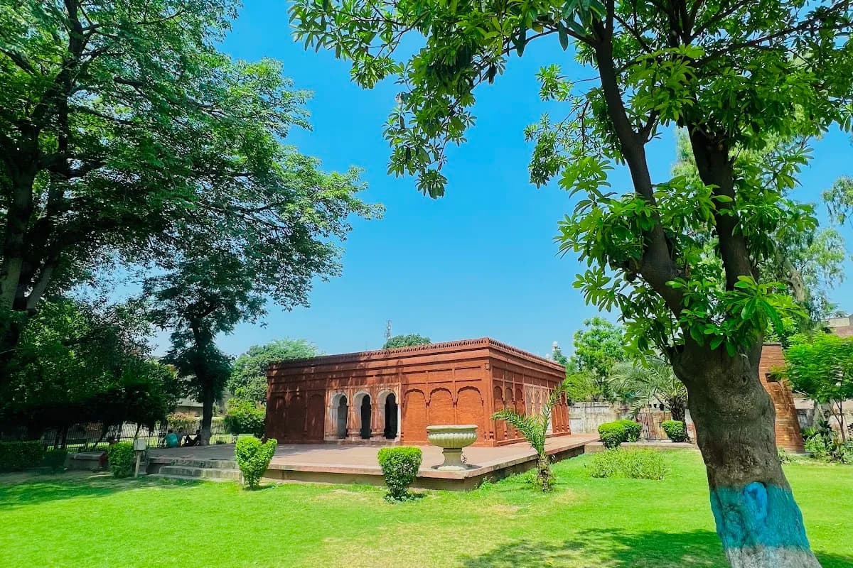 Gujranwala Heritage Suites image 1