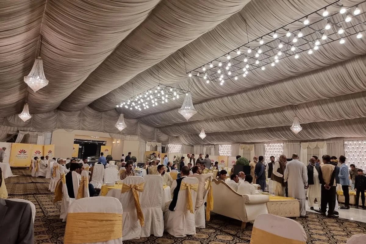 Sargodha Grand Hotel image 3