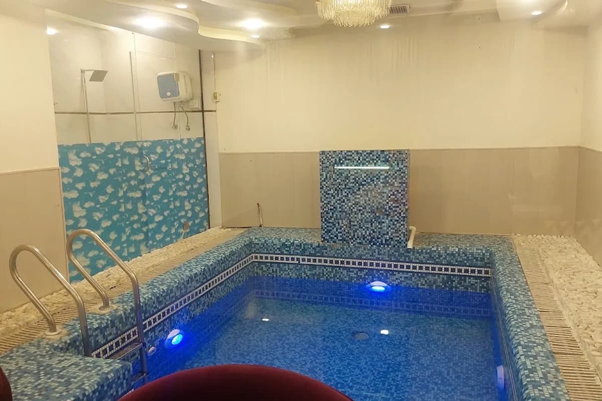 Sargodha Regency Hotel image 2