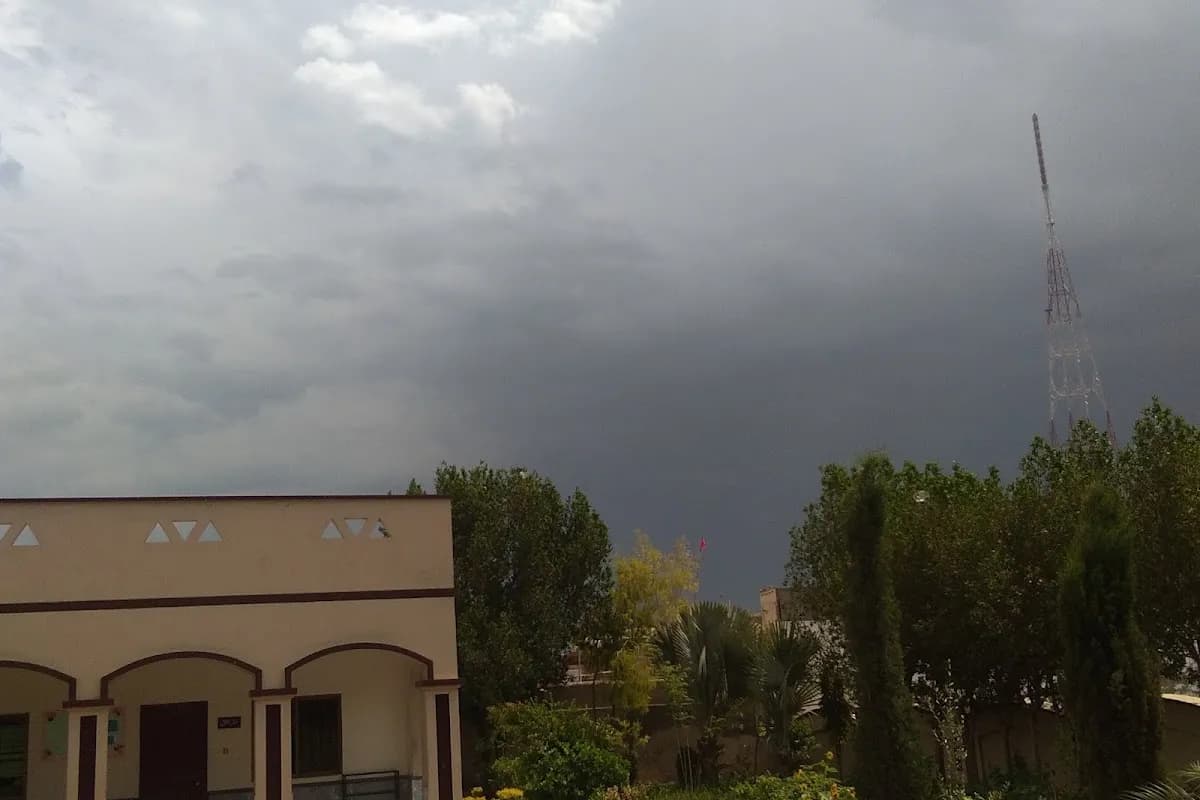 Hotel One Sahiwal image 1