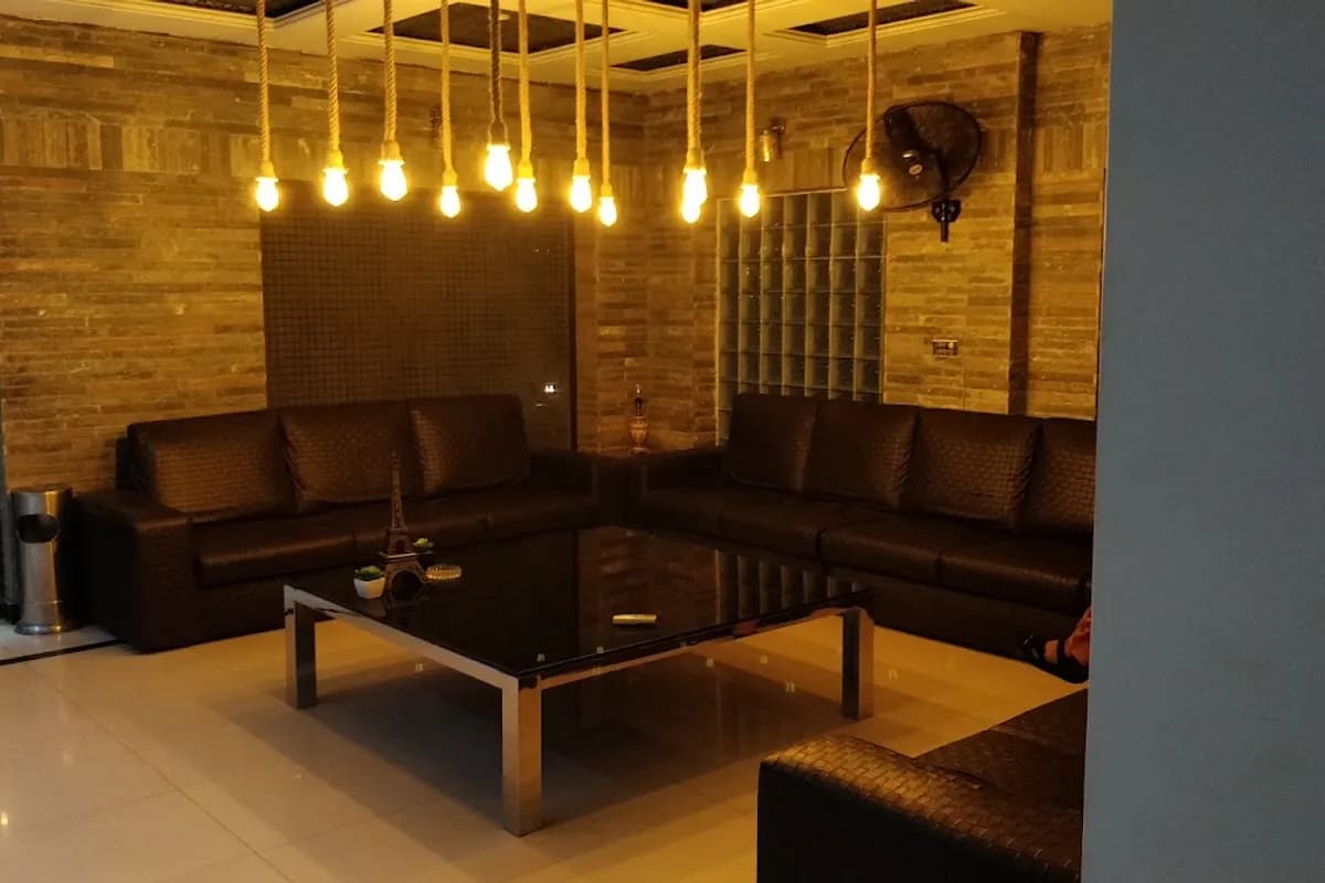 Hotel One Sahiwal