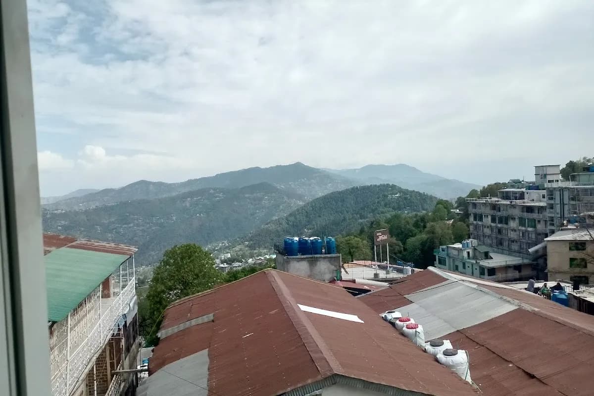Pearl Continental Hotel Murree image 3
