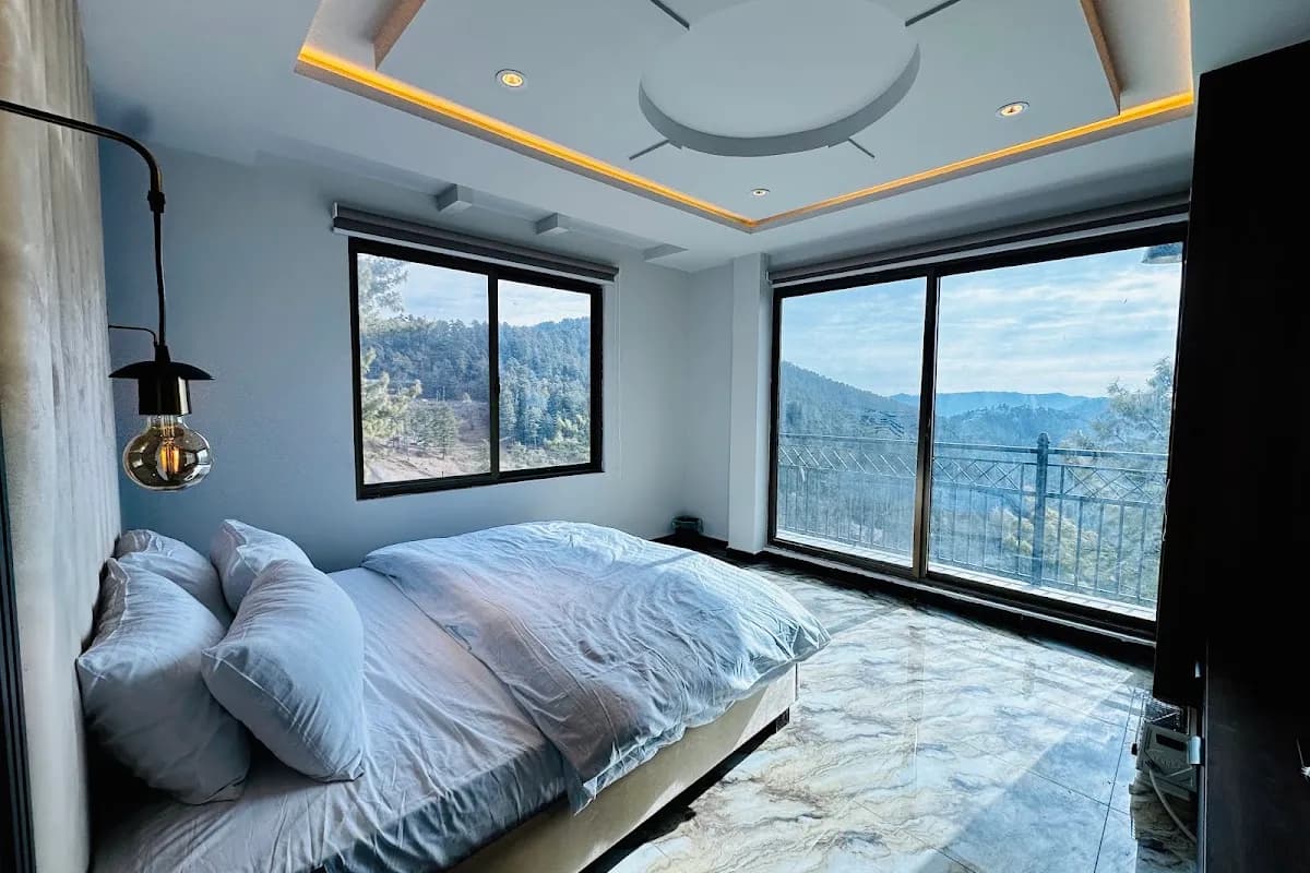 Grand Heights Hotel Murree image 2