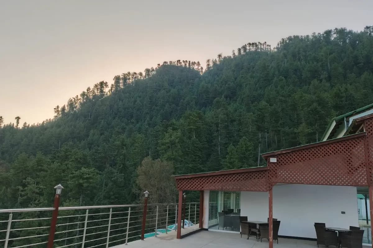 Patriata Heights Resort image 3