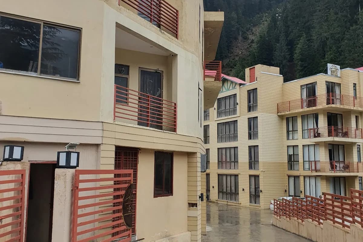 Naran Luxury Resort & Spa image 1