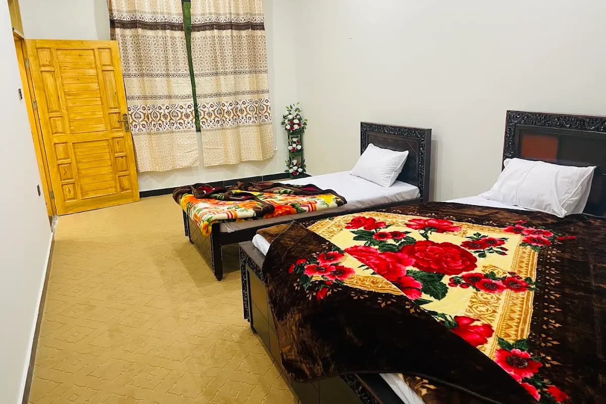 Pine Park Hotel Kaghan image 2