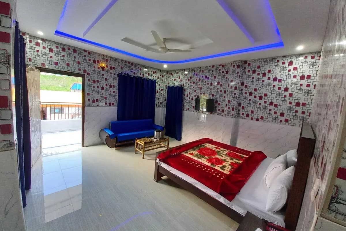 Kalam Star Hotel & Resort image 1