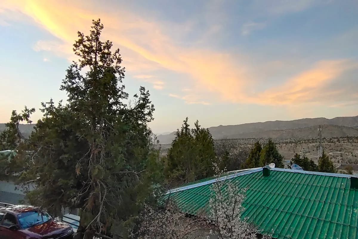 Ziarat Pearl Continental Hotel image 3