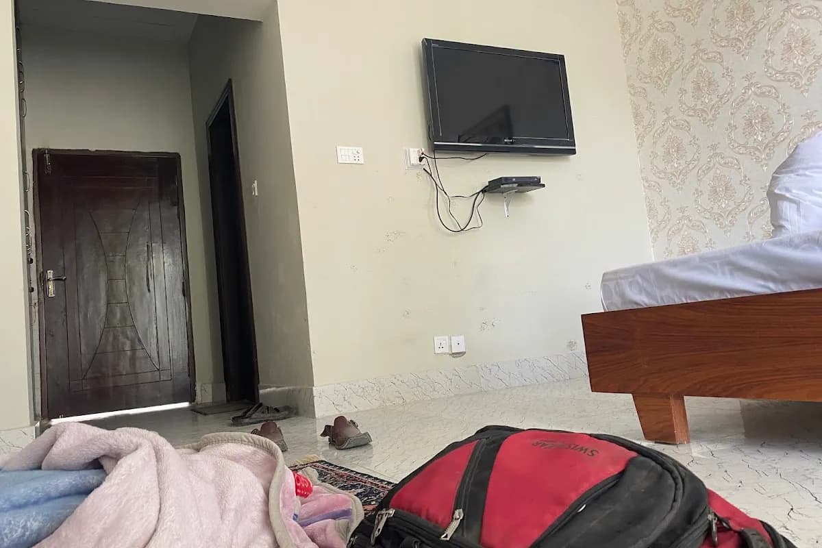 Ziarat Pearl Continental Hotel image 3