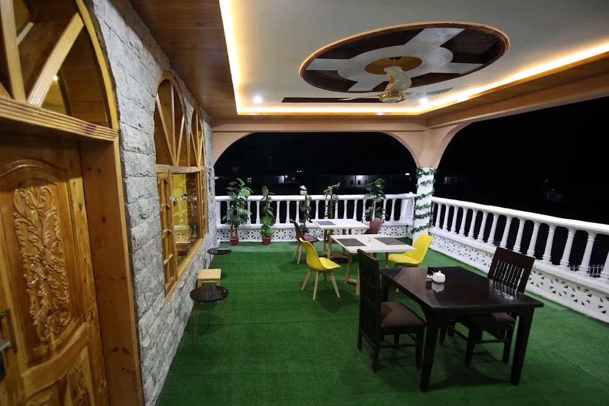 Serena Hotel Gilgit image 2