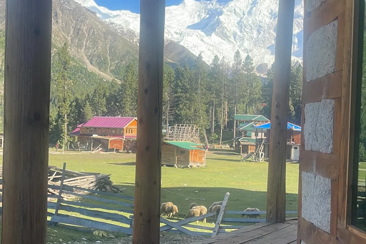 Fairy Meadows Cottages image 3