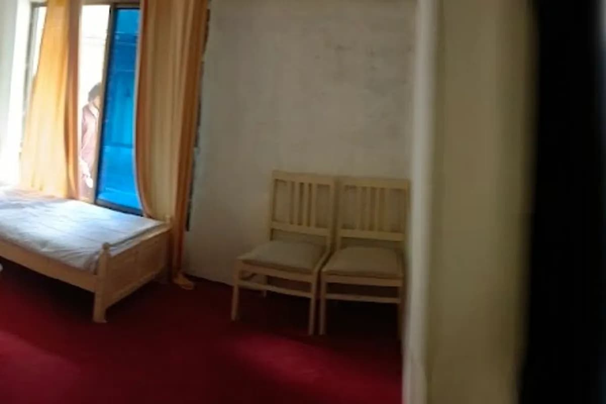 Khunjerab Alpine Lodge image 3