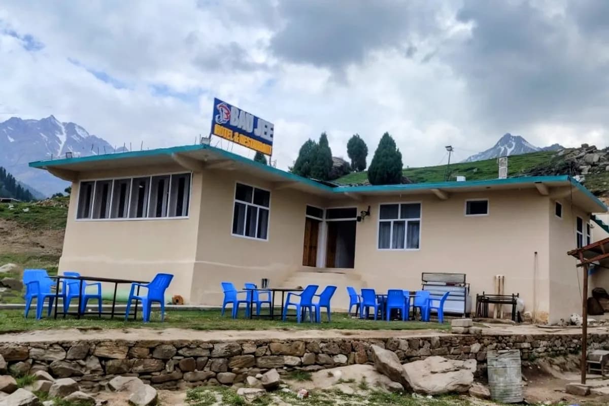 Astore Peak Hotel & Resorts image 2