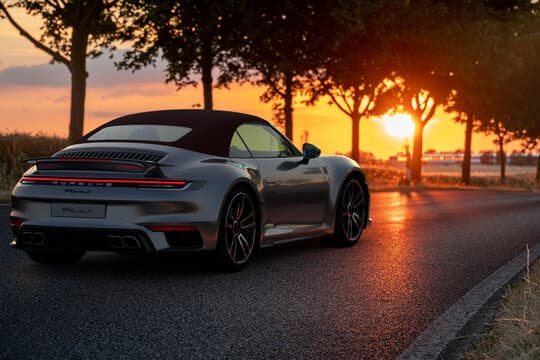 QA Porsche image 2